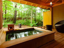 檜に包まれる温泉露天風呂付き和室　卯花月