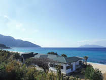オーシャンビューのリゾートホテル。ウミガメの上陸・産卵日本一の永田いなか浜に面しています 写真