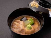 【治部煮】金沢の代表的な郷土料理。是非金沢に来たら食べていただきたい1品です。＊写真はイメージ
