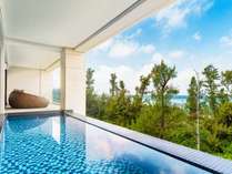 Executive　Suite　Private　Pool