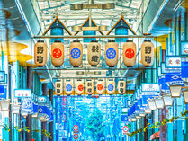 「寺町商店街」は、お土産物屋さんほか、京都ならではのお店もたくさん。錦市場にも繋がっています♪