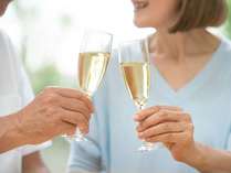 *ちょっとしたお祝いや記念日でのご旅行に…グラスワインの特典付きプラン