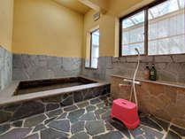 お風呂◆女性用の浴室は洗い場が3ヶ所ございます