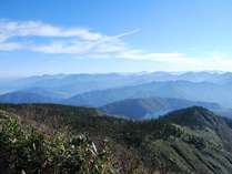 苗場山登山～かぐら峰から田代湖を望む絶景