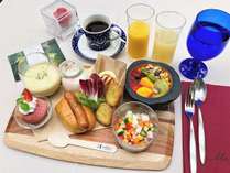 デリカテッセン朝食メニュー例（多彩なバリエーションで少しずつお召し上がりください！）