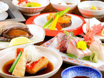 【2大グルメ会席】鮑料理、金目鯛料理に、地魚お造りなど伊豆の海幸を贅沢に。
