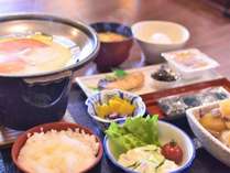 ★NEW！【朝食付】★湯元源泉の天然温泉ご利用＆朝のスタートに朝食しっかり♪プラン