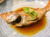 【のどぐろの煮付け（イメージ）】一年を通して美味しいとされ「白身のトロ」とも呼ばれる高級魚。