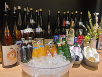 島根の地酒や生ビールを含む15種類以上のドリンクがご夕食・ご朝食時飲み放題！イメージ