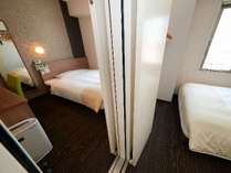 【スーハ°ーホテル新宿歌舞伎町】つながるお部屋♪コネクティングルーム♪(2)150cm幅