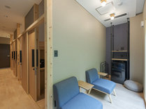【３階コンパートメント客室-345-】４つの鍵付き個室スペースがあるコンパートメント客室になります。