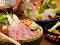 【伊豆金目鯛】しゃぶしゃぶは、山椒岩塩と、伊豆ダイダイポン酢でお召し上がり下さい