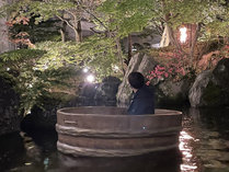 ライトアップされた庭での「おけさ船」は佐渡島でも経験できません！
