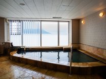 桜島を望む展望温泉