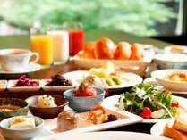 ◆朝食バイキング◆和食派も、洋食派も満足の品揃え（お料理はイメージです）
