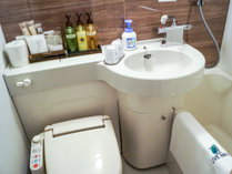 【バスルーム】広々としたバスタブ＆温水洗浄便座　ボタニカルアメニティ採用♪