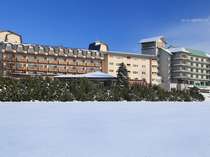 十勝川温泉第一ホテルは雄大な十勝川と日高山脈を望むロケーション。十勝の四季の自然を満喫してください