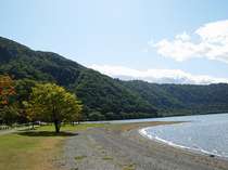 歩いて3分♪十和田湖畔！
