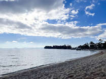 ・風を浴びながら琵琶湖沿いを散歩するのも気持ちいいです