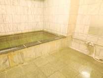 総大理石の温泉大浴場。神戸虎温泉のお湯を引いております。