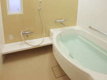 東京ベイ舞浜ホテルでは全室洗い場付の浴室をご用意しております。