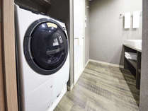 乾燥機能付き洗濯機も全室の完備！