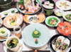 三重県志摩市安乗産の天然とらふぐ、三重ブランド「あのりふぐ」料理の一例。