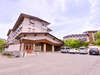 *志賀高原の豊かな自然に囲まれた“山荘リゾート”