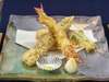 「足赤エビの天ぷら」は高温かつ短時間で揚げるので、冷めてもサクサク食感を楽しめますよ。