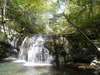 石樋の滝。宿よりお車で３分、徒歩約２０分にて、渓流の森林浴を休憩室にてお楽しみ頂けます。