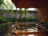 【庭園露天風呂】落ち着いた雰囲気の露天風呂ではヨード温泉がお楽しみいただけます。