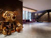 【アート ＷＯＯＤＹ ＢＥＡＲ】北海道の伝統工芸品である木彫りの熊をテーマに制作されたオブジェ