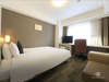 スタンダードシングルルーム余裕の客室面積18.2平米　ゆったりベッドと充実装備。