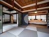 主寝室とつながる琉球畳の和室。