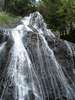 三本滝、美しい滝が３か所に集まる、県の景勝地に指定されている。