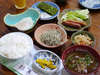 【朝飯】お味噌汁、卵料理、小鉢などの和定食をご用意いたします。