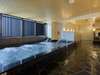 館内には準天然光明石人工温泉大浴殿と露天風呂を完備しております。