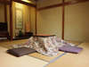 日本家屋の静かな佇まいを感じるお部屋でのんびりとお寛ぎ下さい。