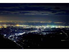 御在所ロープウエイ クリスマスナイター運転の写真1