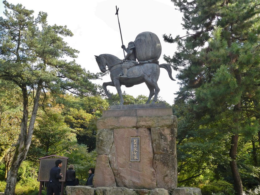 前田利家の像 尾山神社庭園の口コミ じゃらんnet