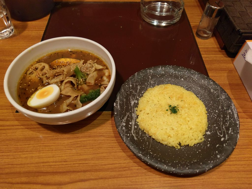 深夜 早朝営業のスープカレー店 アジアンカフェ しゃららの口コミ じゃらんnet