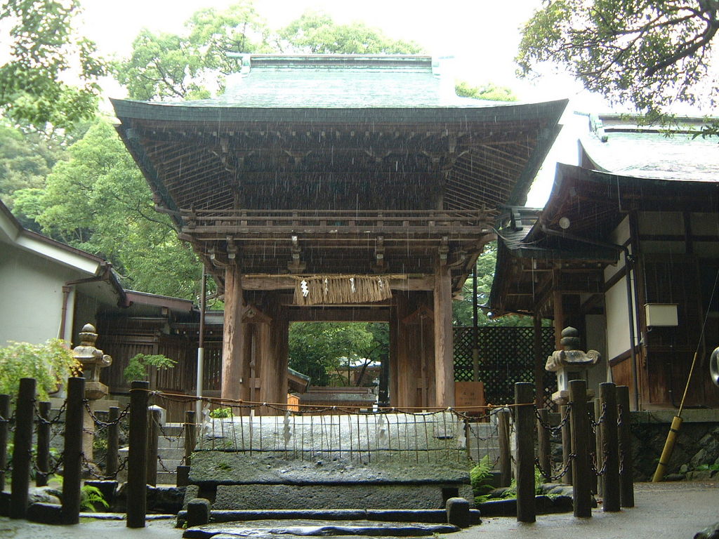 意賀美神社