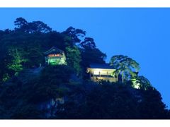 宝珠山ライトアップの写真1