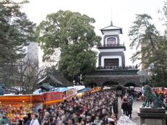 尾山神社　初詣の写真1
