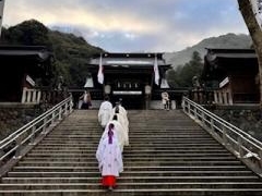 伊奈波神社　初詣の写真1