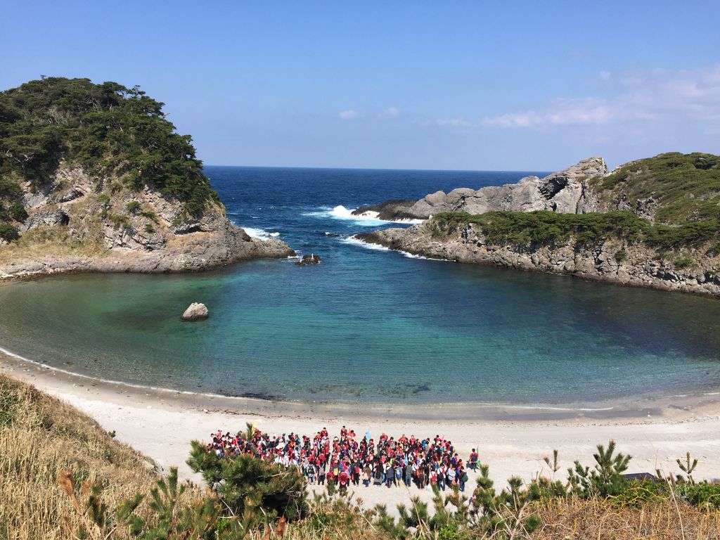 海の色 ハンパない 泊海水浴場の口コミ じゃらんnet