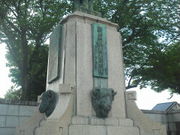 ひろみさんの片岡春吉翁像への投稿写真1