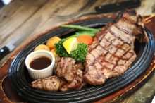 【沖縄】ステーキの名店18選！肉好き・地元民が通うおすすめ店を厳選！
