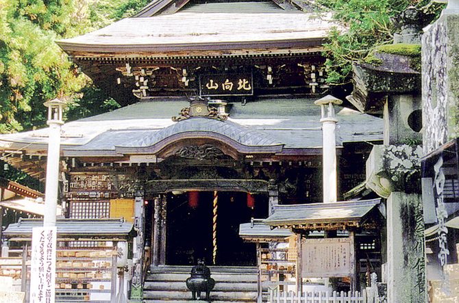 関東近郊の“厄除け・縁切り”におすすめの神社・お寺11選！2021年開運祈願に