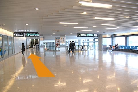 成田国際空港第1ターミナル南ウイング3階到着ロビー